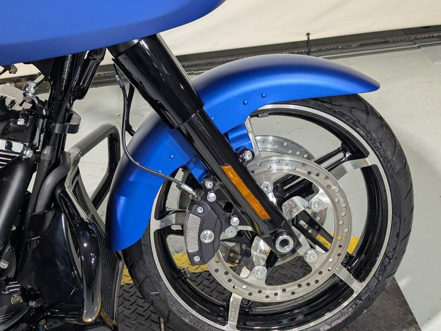 2026 Harley-Davidson® Road Glide® Aurora Blue Denim - Black Finish