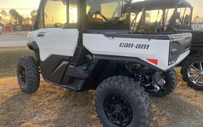 2026 Can-Am Defender Limited HD11