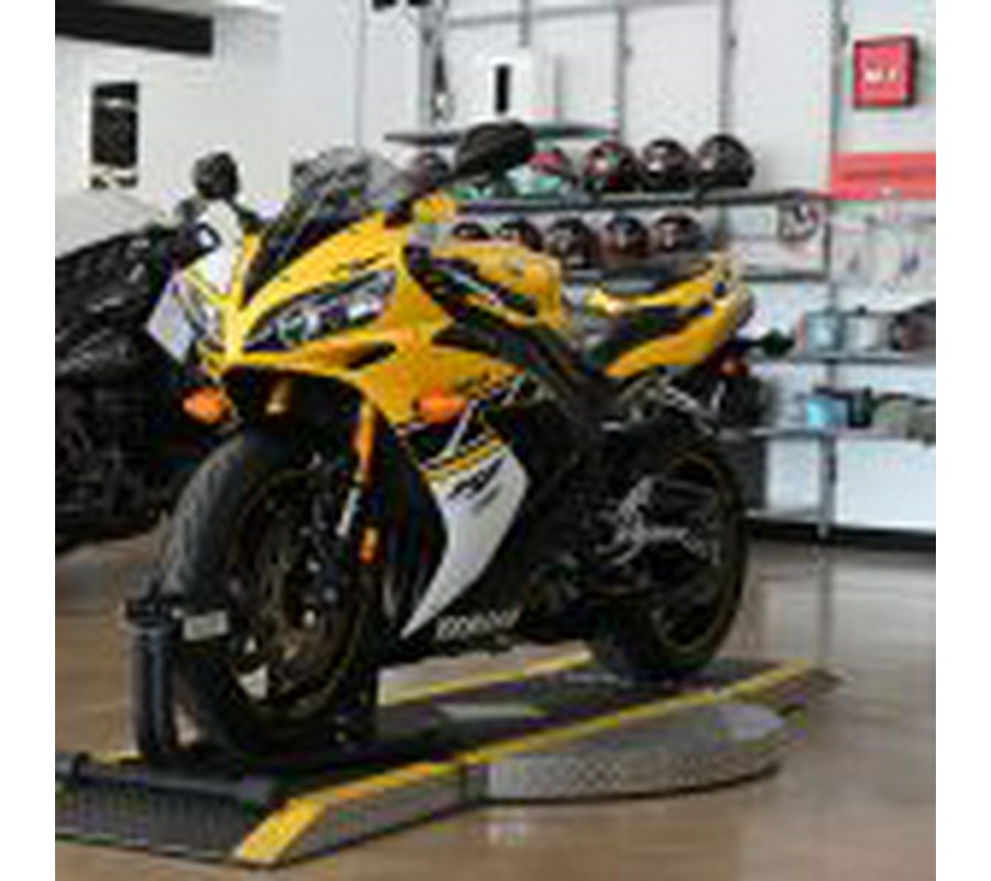 2006 Yamaha R1 50th Anniversary