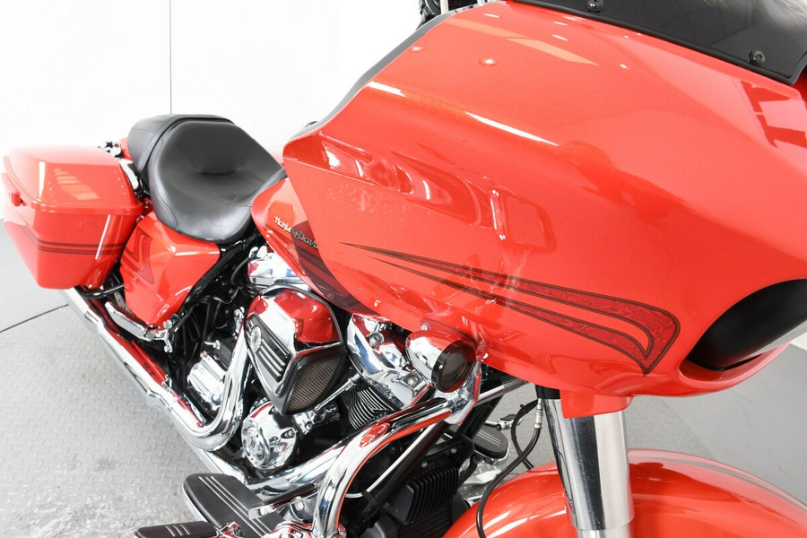 2017 Harley-Davidson® FLTRXS Road Glide® Special