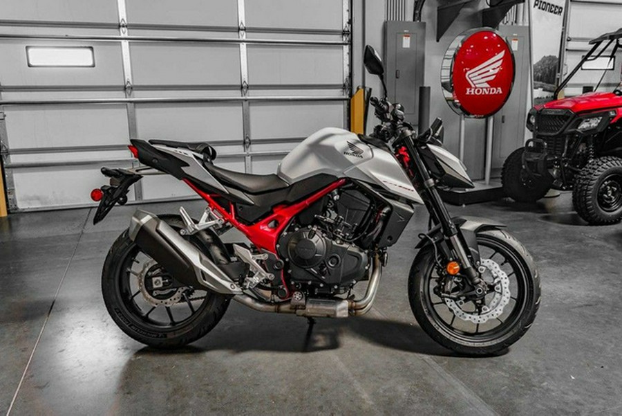 2025 Honda CB750 Hornet