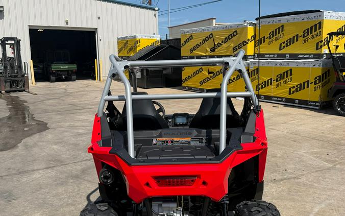 2026 Polaris RZR 200 EFI