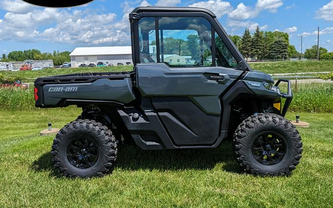 2024 Can-Am Defender Limited HD10