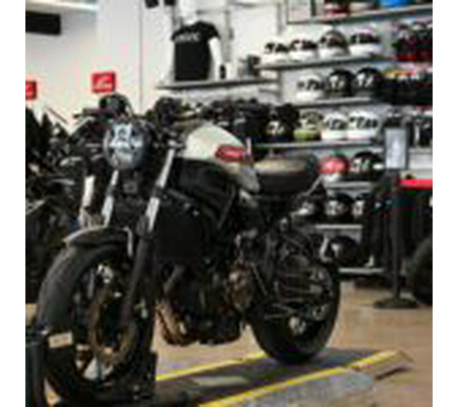 2019 Yamaha XSR700