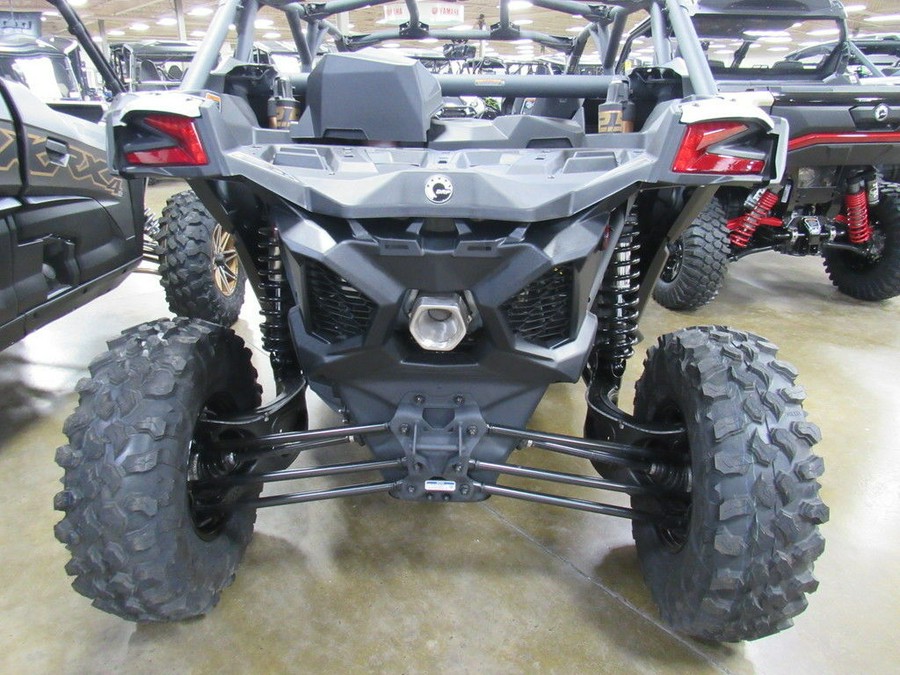 2024 Can-Am® Maverick X3 MAX DS Turbo RR Catalyst Gray