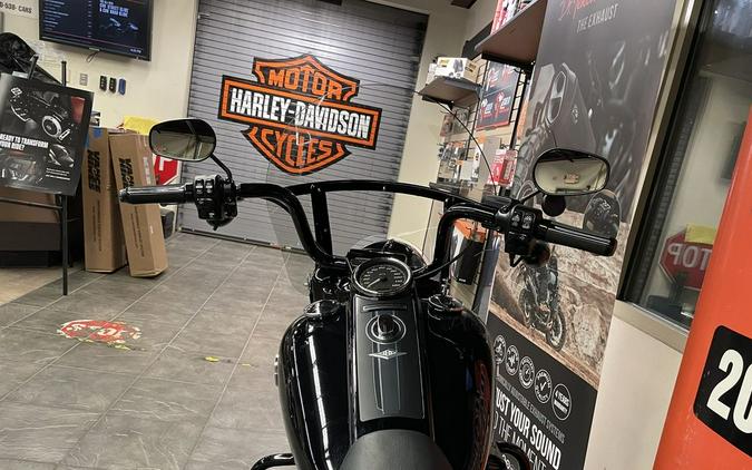 2021 Harley-Davidson® FLHRXS - Road King® Special