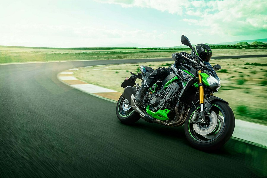 2022 Kawasaki Z900 SE