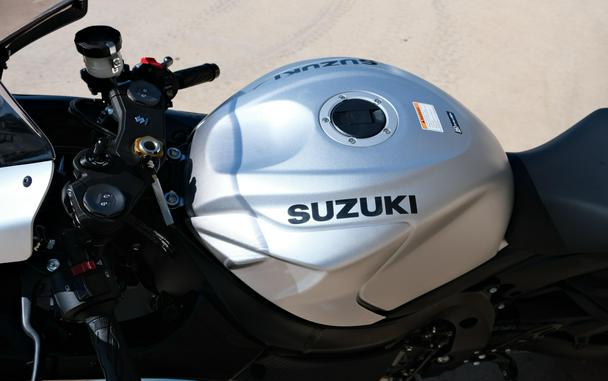 2026 SUZUKI GSXR750