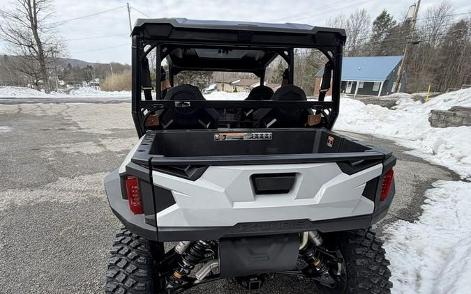 2026 Polaris® General XP 4 1000 Sport