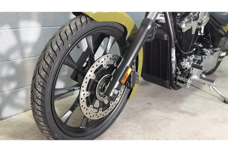 2025 Fury® Base - Honda