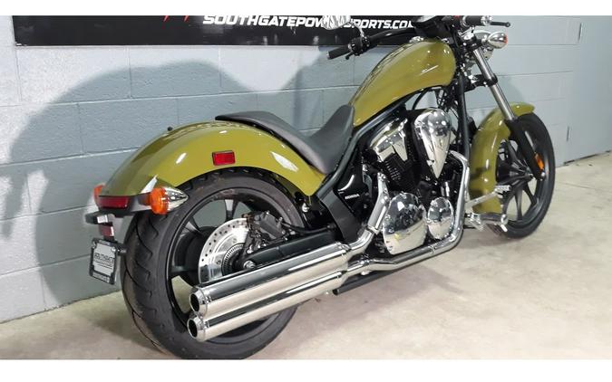 2025 Fury® Base - Honda