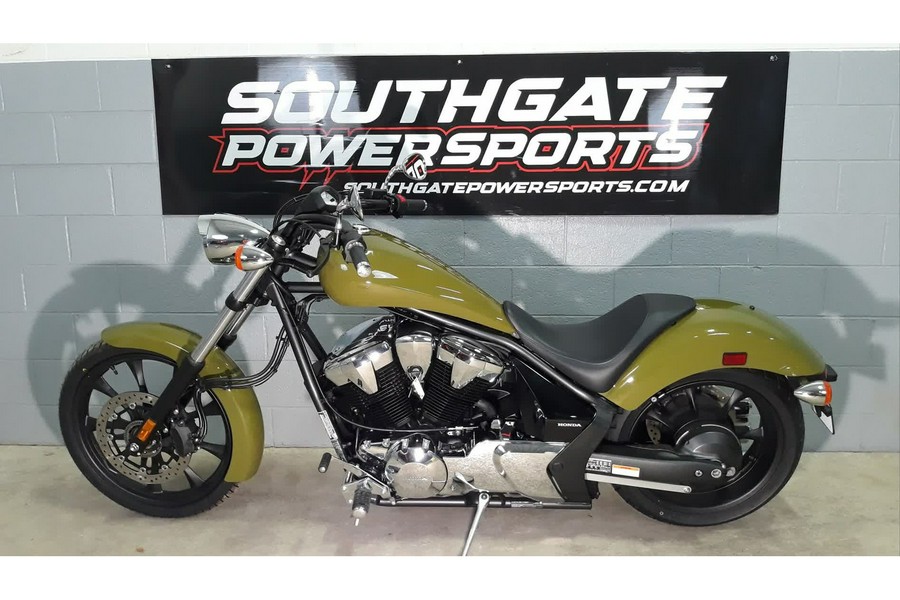 2025 Fury® Base - Honda