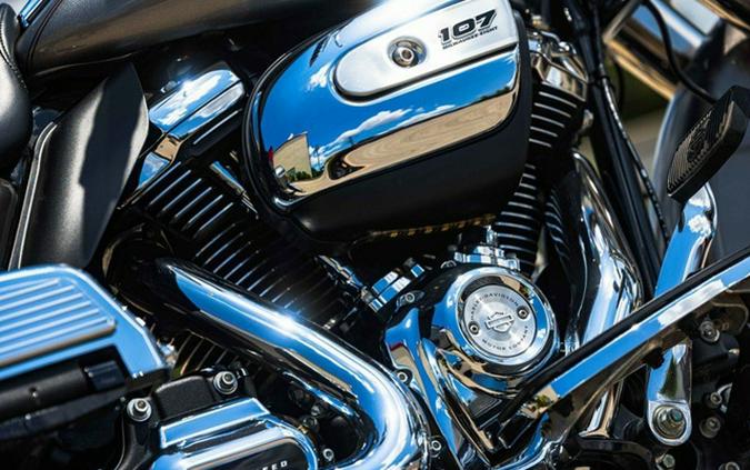 2017 Harley-Davidson FLHR - Road King