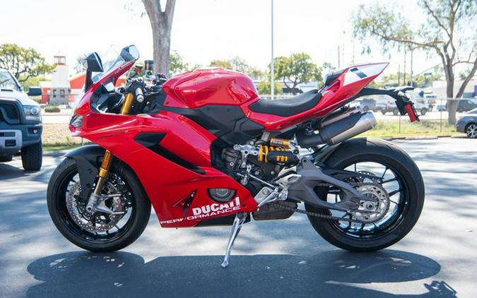 2025 Ducati Panigale V2 S