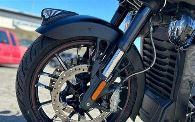 2020 Indian Motorcycle Challenger® Dark Horse®