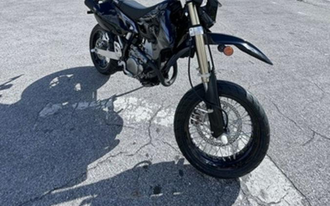 2024 Suzuki DR-Z400SM