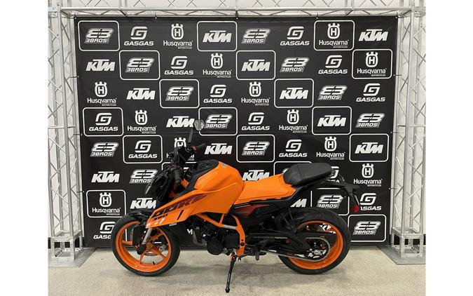 2024 KTM 390 Duke