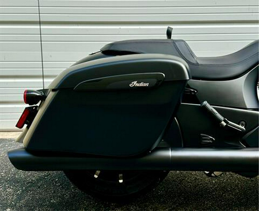 2024 Indian Motorcycle Chieftain® Dark Horse®