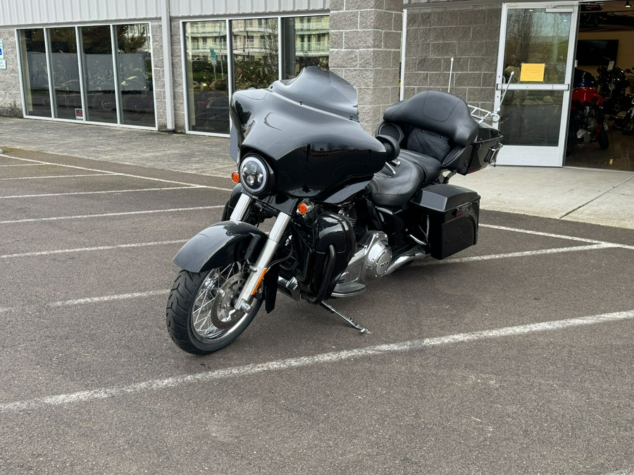 2012 Harley-Davidson Street Glide®