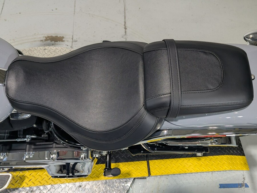 2026 Harley-Davidson® Fat Boy® Dark Billiard Gray