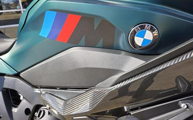 2026 BMW M 1000 XR