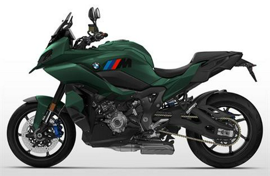 2026 BMW M 1000 XR