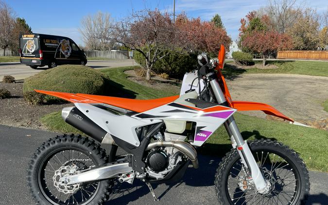 2024 KTM 350 XC-F Factory Edition First Look [9 Fast Facts]