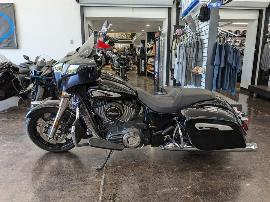 2020 Indian Motorcycle® Chieftain® Thunder Black