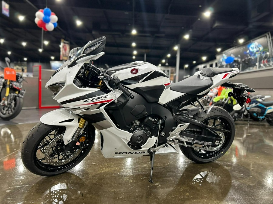 2026 Honda CBR1000RR ABS