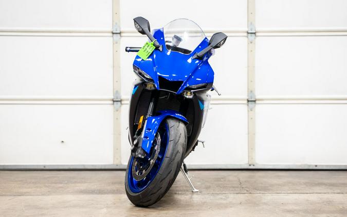 2024 Yamaha YZF-R1