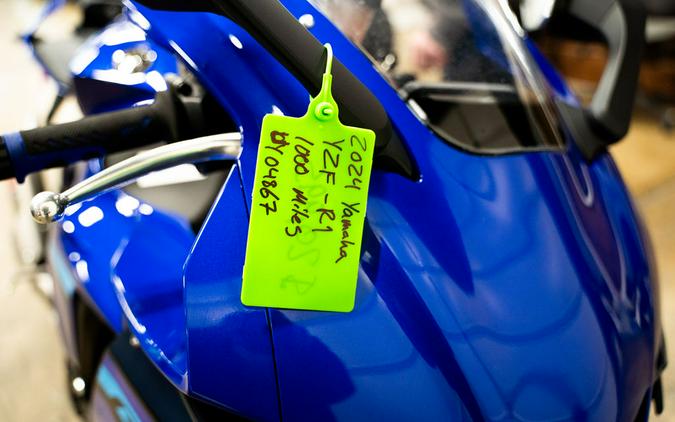2024 Yamaha YZF-R1