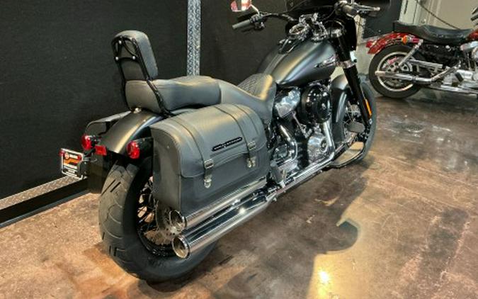 2019 Harley-Davidson Softail Slim®