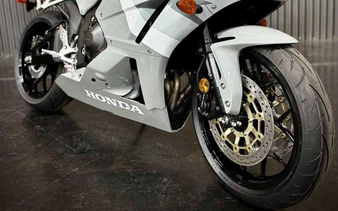 2026 Honda CBR600RR Deep Pearl Gray
