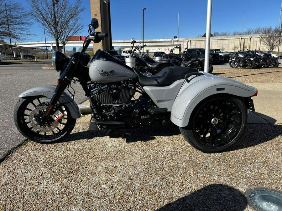 2024 Harley-Davidson® FLRT - Freewheeler®