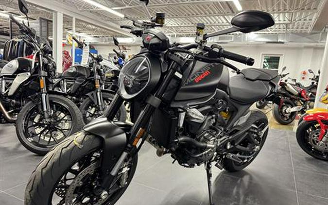 2025 Ducati Monster