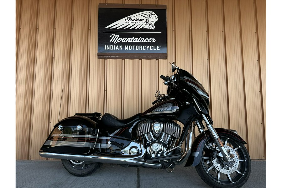 2018 Indian Motorcycle Indian® Chieftain® Limited