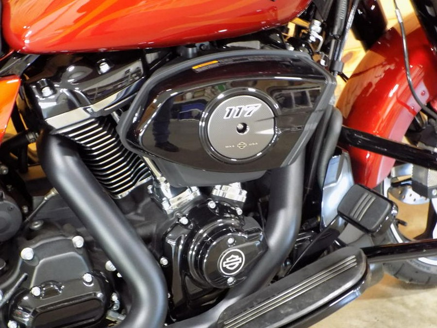 2025 Harley-Davidson® FLHX - Street Glide®