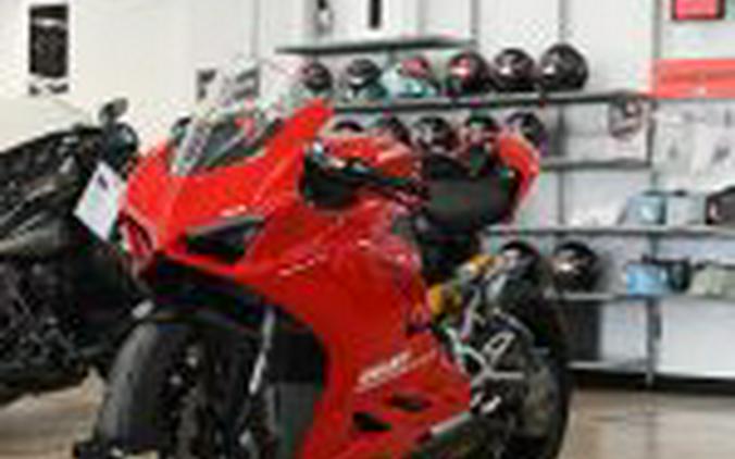 2021 Ducati Panigale V2