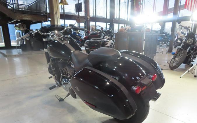 2021 Harley-Davidson® FLSB Sport Glide®