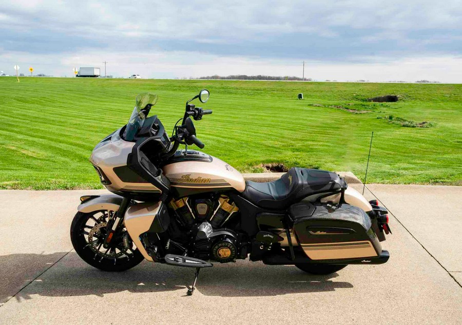 2022 Indian Motorcycle Challenger® Dark Horse® Jack Daniel's® Limited Edition