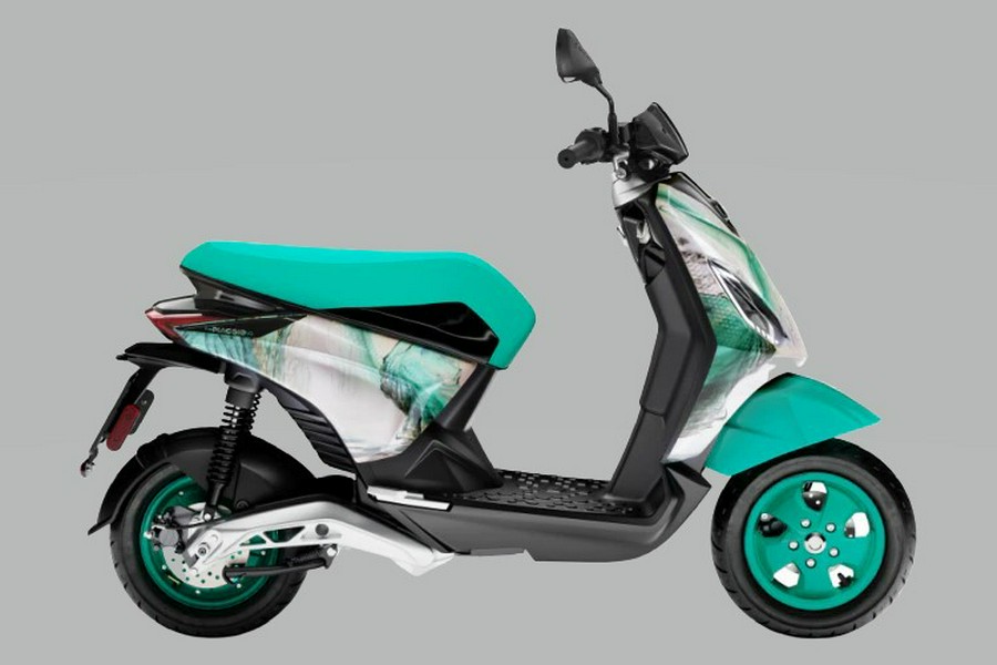 2022 Piaggio Piaggio 1 FCW Active 45 mph