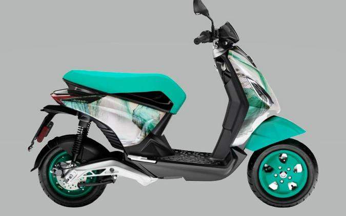 2022 Piaggio Piaggio 1 FCW Active 45 mph