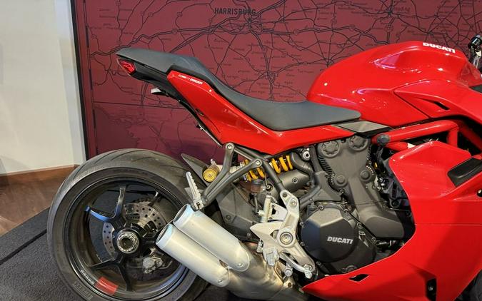 2021 Ducati SuperSport 950 S Ducati Red fairing