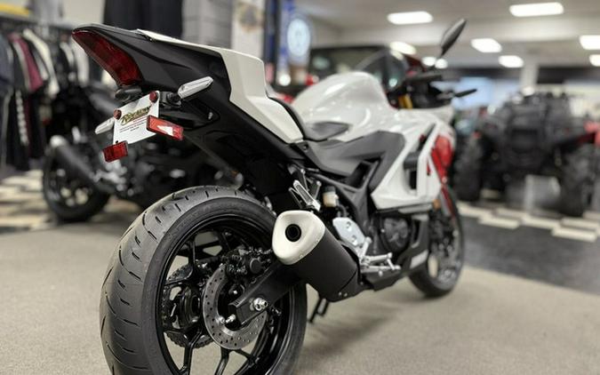 2026 Yamaha YZF R3