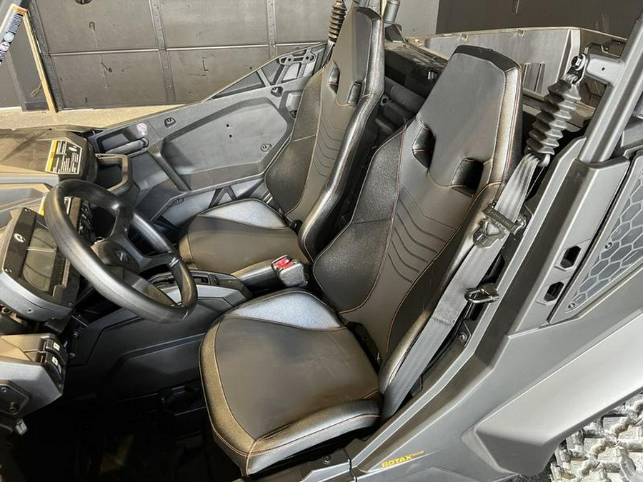2027 Can-Am® Commander XT-P 1000R
