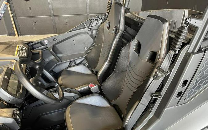 2027 Can-Am® Commander XT-P 1000R