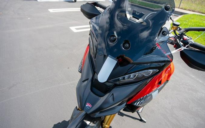 2026 Ducati Multistrada V4 Pikes Peak