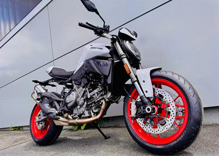 2026 Ducati Monster Plus V2 896