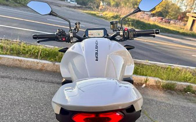 2026 Ducati Monster Plus V2 896