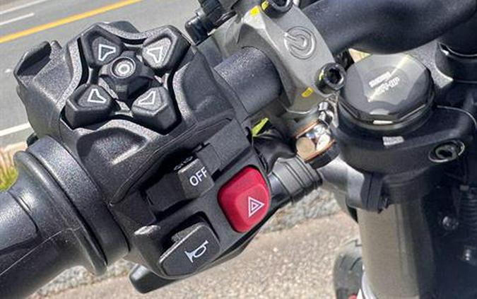 2026 Ducati Monster Plus V2 896
